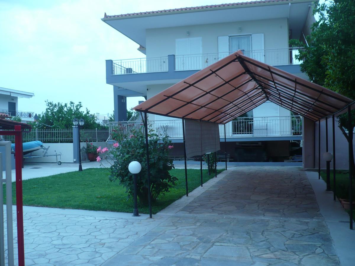 Rea'S House Врахати Экстерьер фото