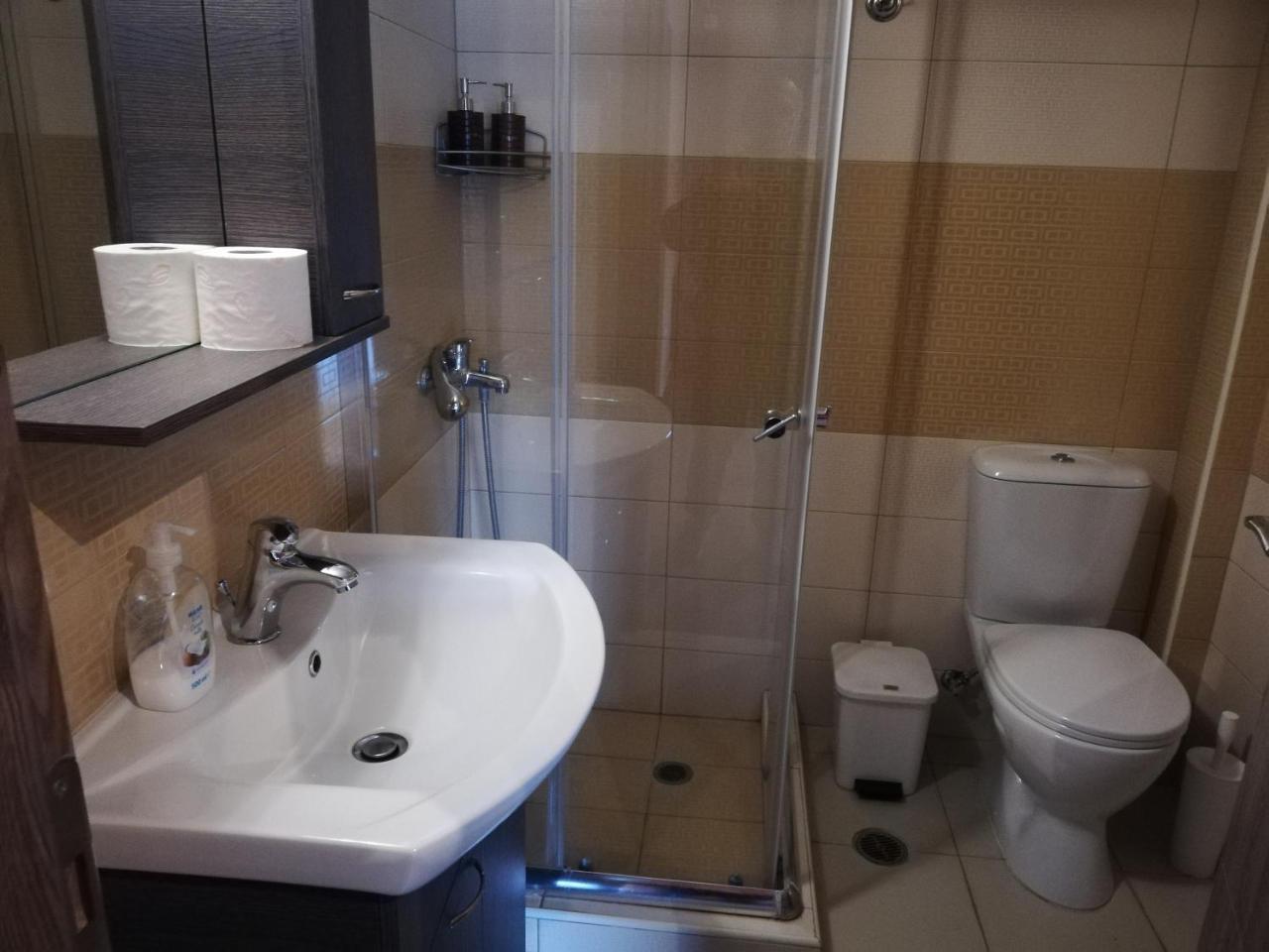Rea'S House Врахати Экстерьер фото